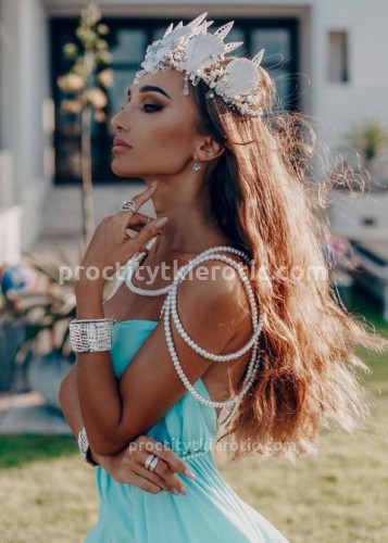 Элина, Г. Березники